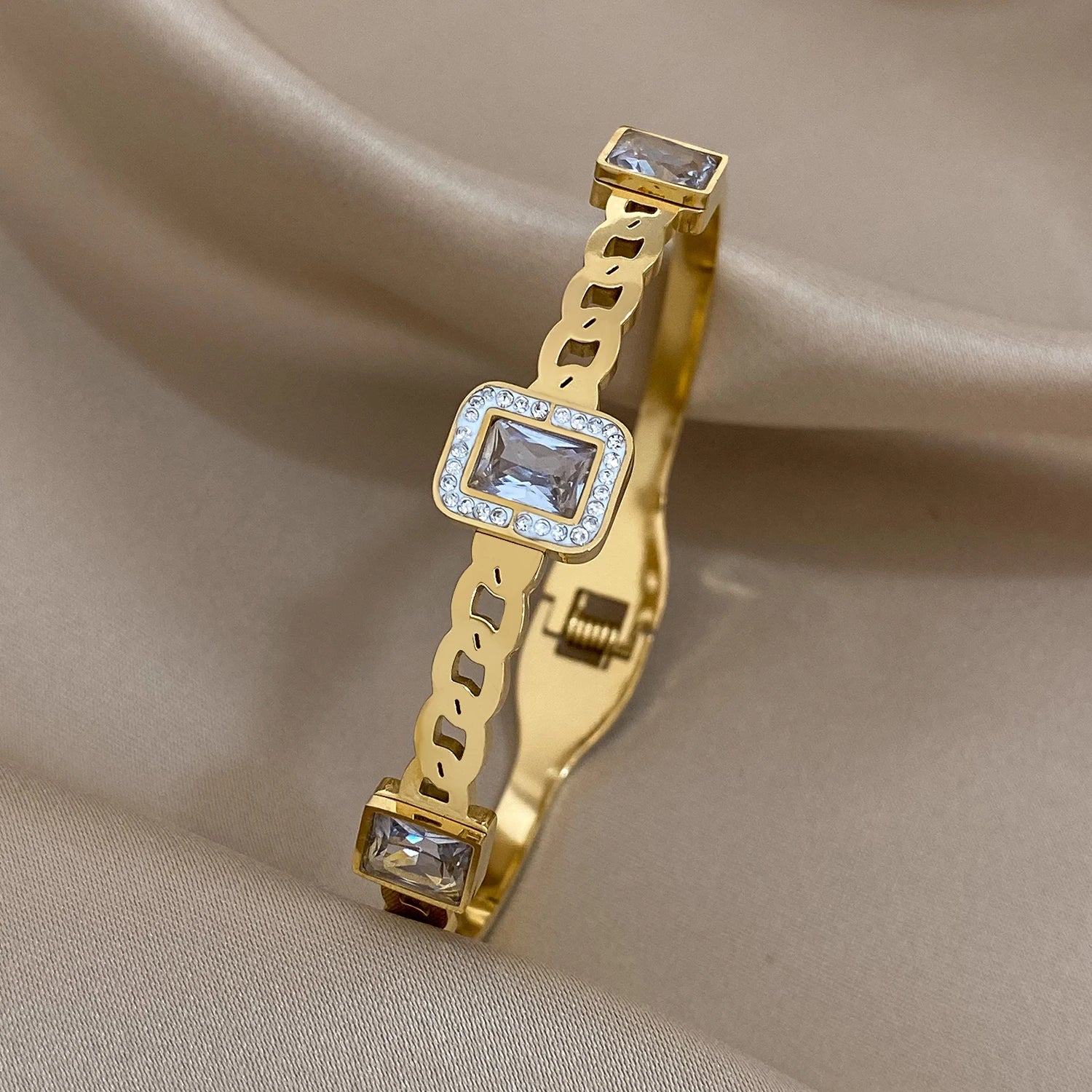 Luxury Cuff Bracelet for Women – Gold & Silver Plated Wide Bangle with Rhinestones