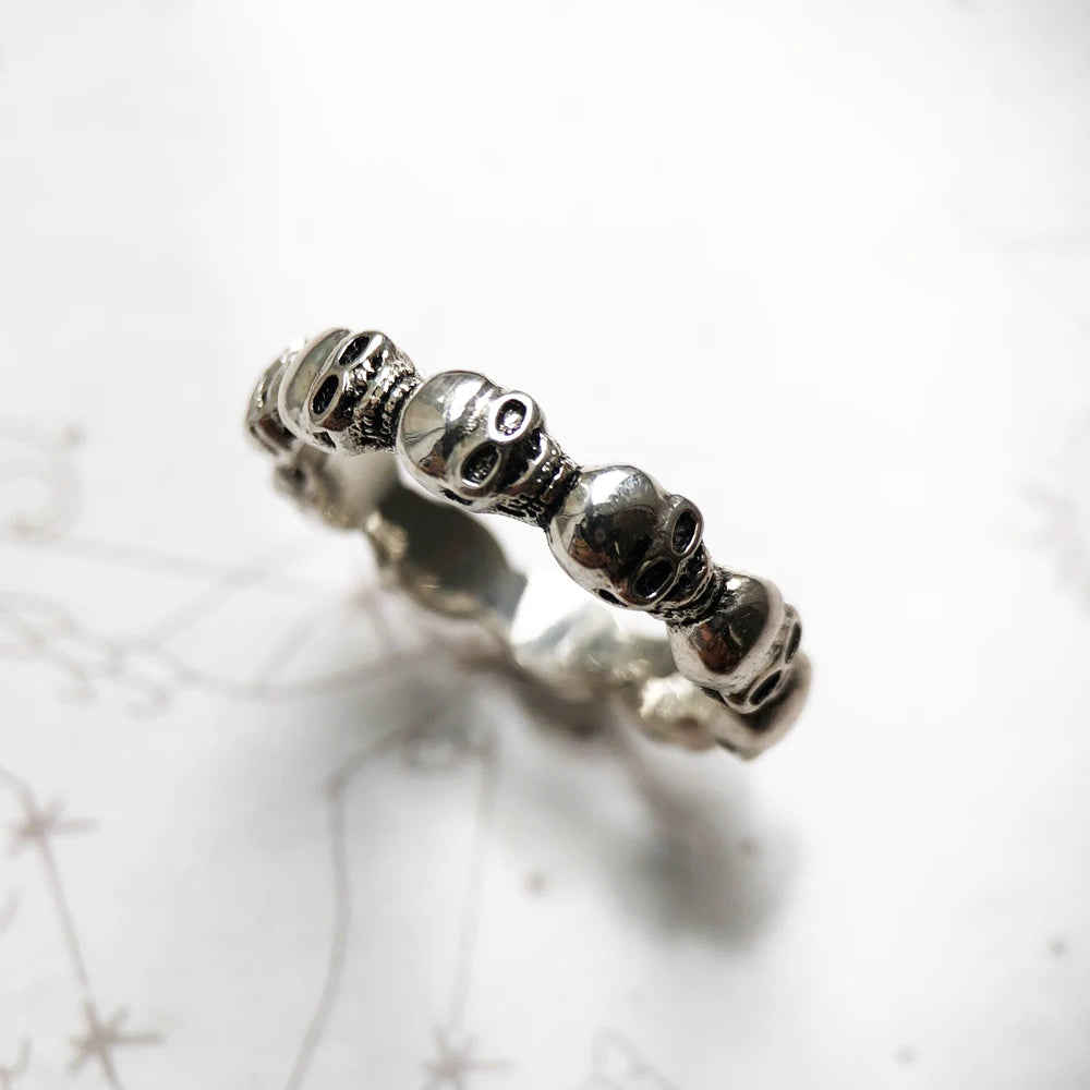 Skull Band Ring in 925 Sterling Silver