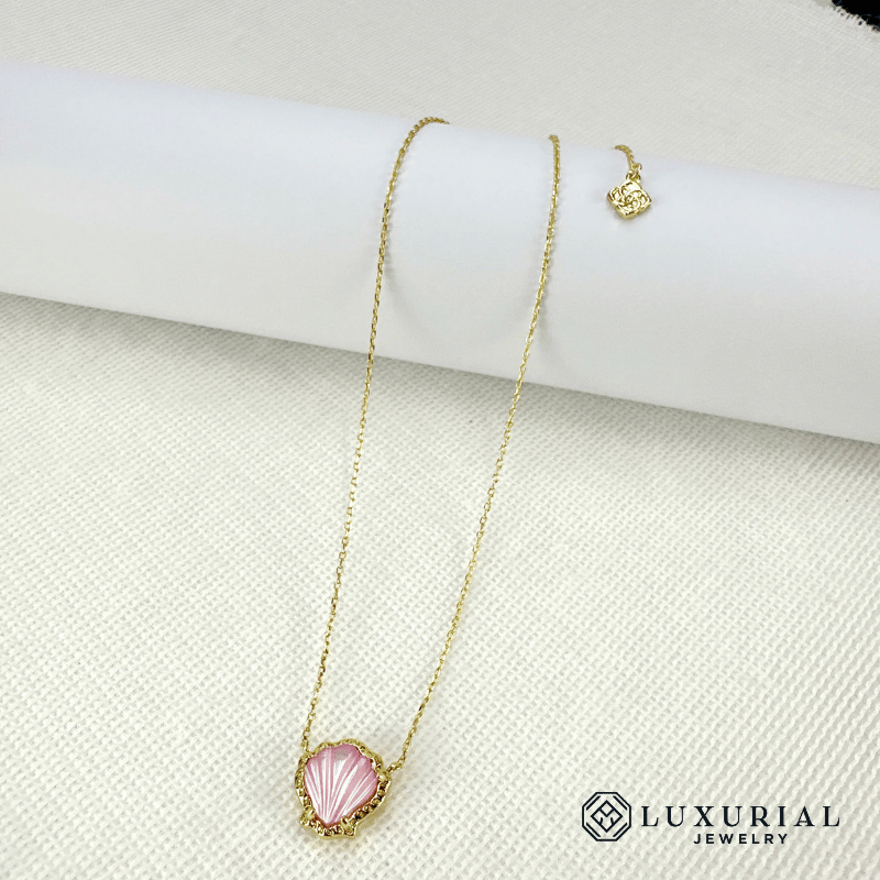 Rose Quartz Shell Pendant Necklace…