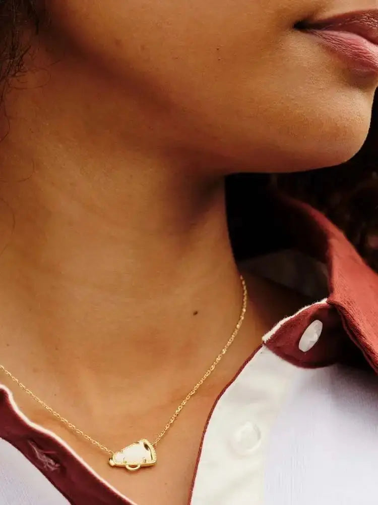 Kendra Scott Cheer Pendant Necklace in White Mother-of-Pear