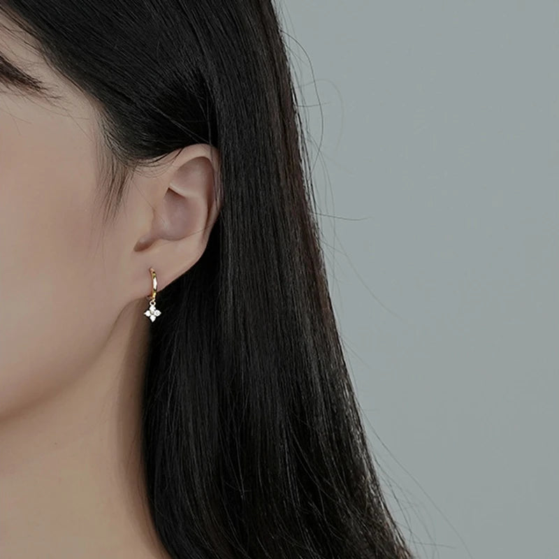 3mm Moissanite Stone Four-Leaf Clover Earrings