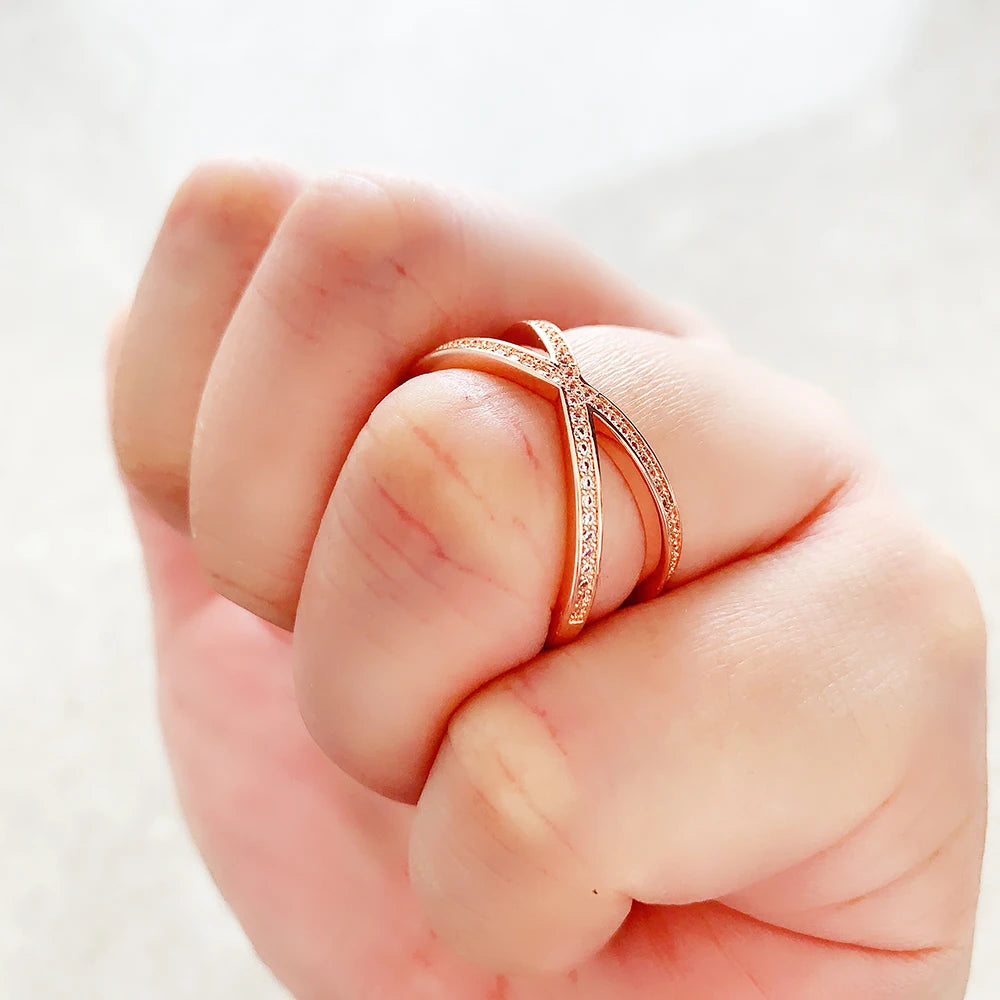Minimalist Geometric Ring