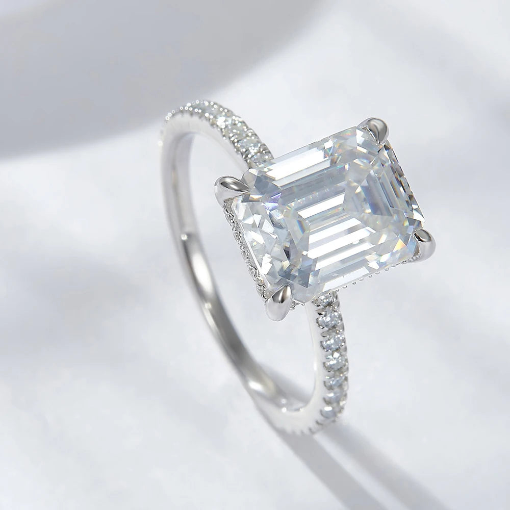 Emerald Cut Moissanite Ring, 4CT D Color VVS1 Luxury look for women
