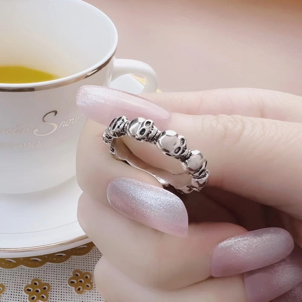 Skull Band Ring in 925 Sterling Silver