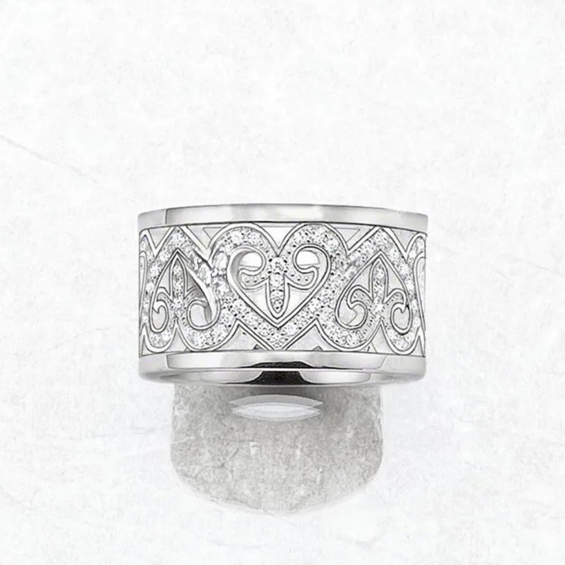 Arabesque Hearts Silver Ring