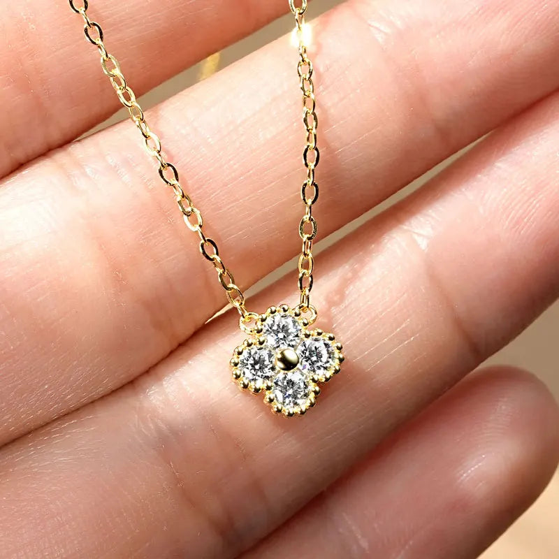 Luxurial Jewelry Four Clover Moissanite Pendant Necklace for Women – Sterling Silver 925 0.40CT Clear White Moissanite,