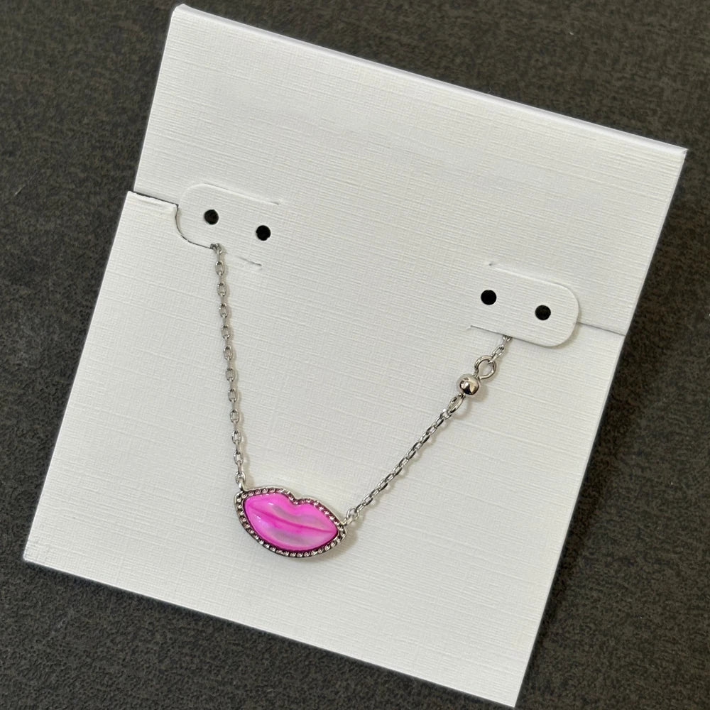 Kendra Scott Pink Lips Pendant Necklace – Trendy