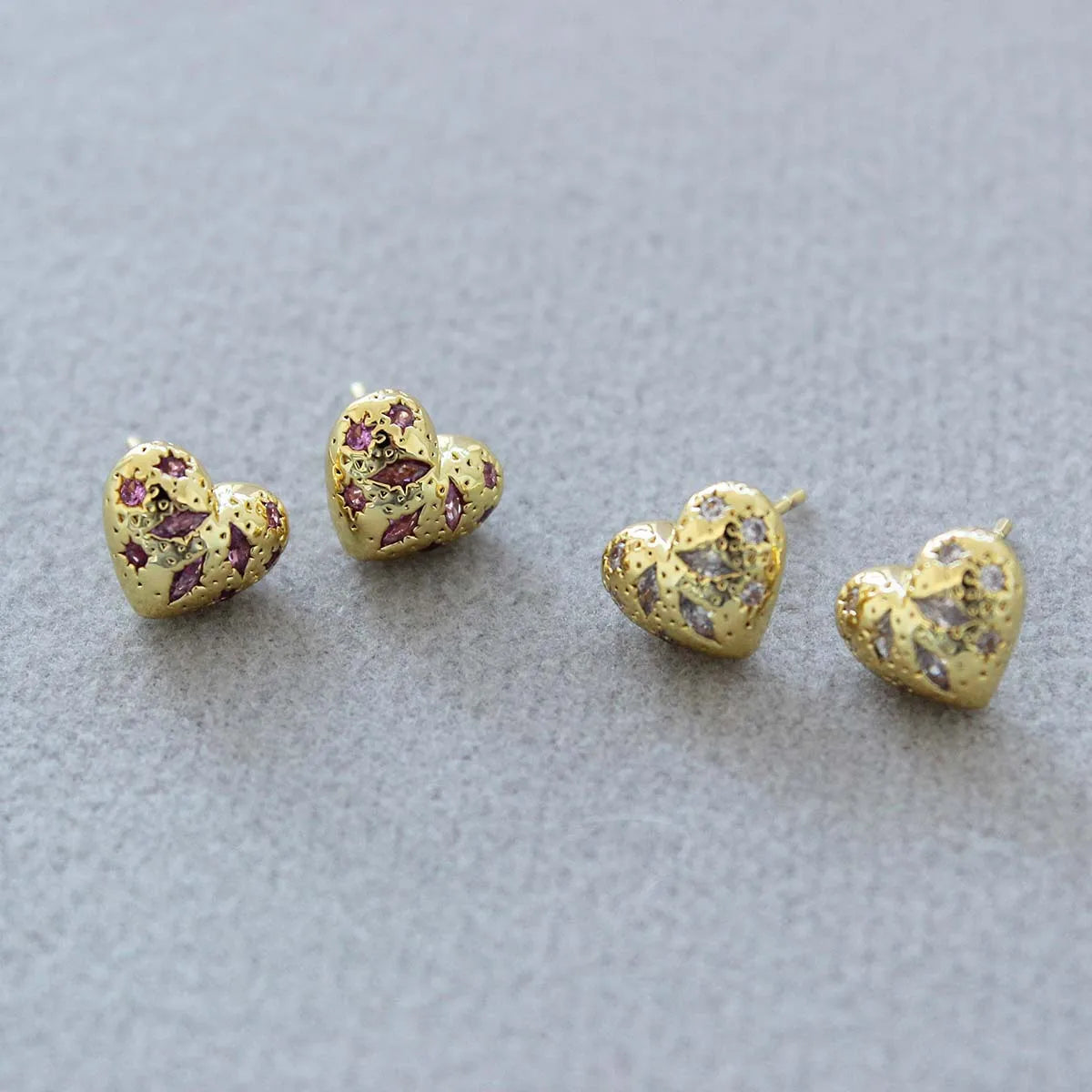 Kendra Scott Holland Gold Heart Stud Earrings in Pink Crystal