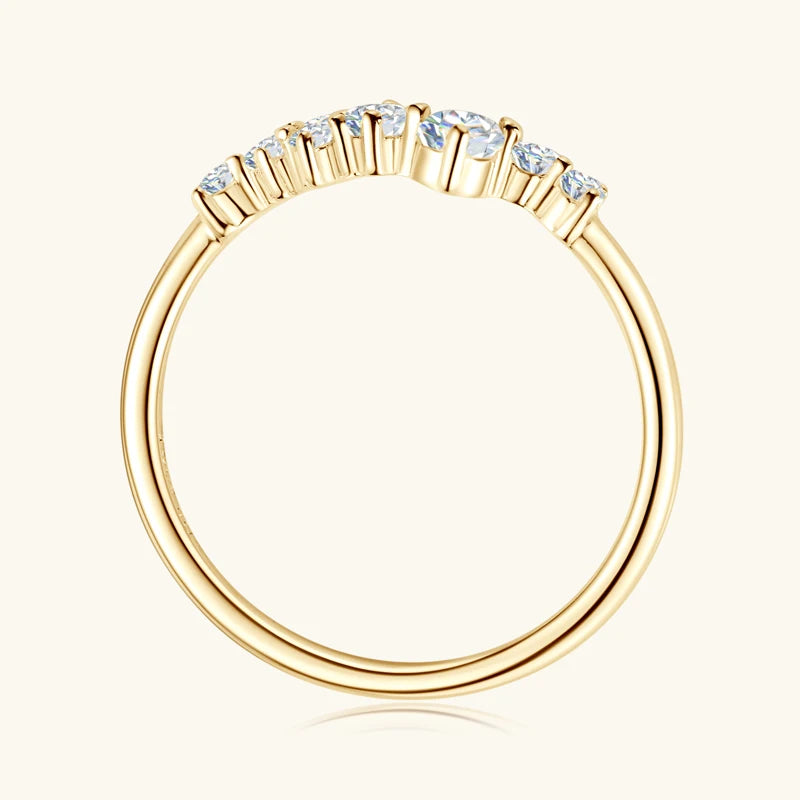 LUMINOUS CHARM MOISSANITE RING