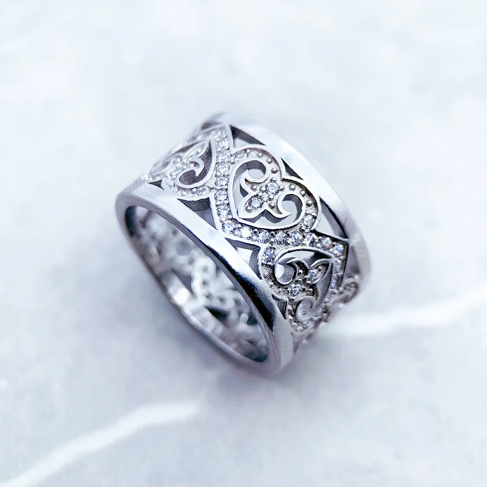 Arabesque Hearts Silver Ring