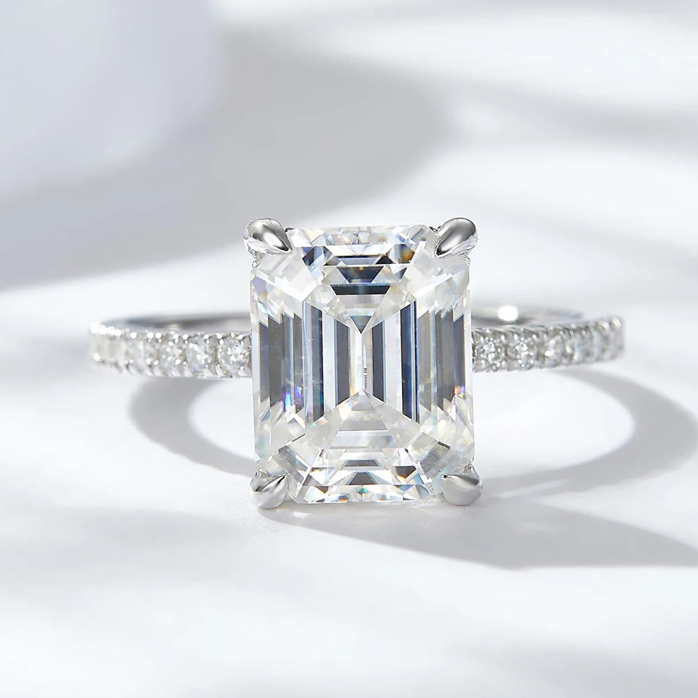 Emerald Cut Moissanite Ring, 4CT D Color VVS1 Luxury look for women