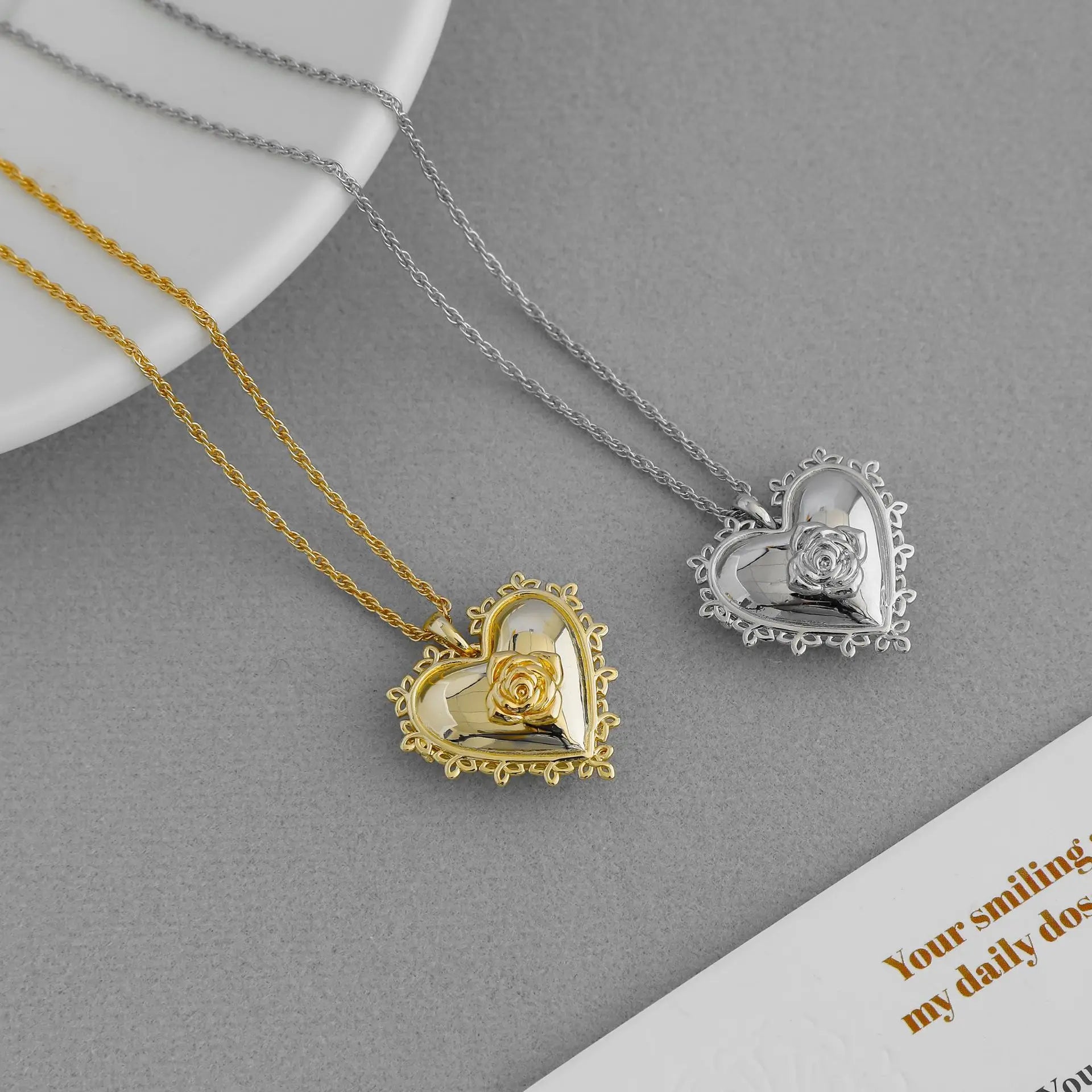 Kendra Scott Gold Lock & Rose Pendant Necklace – Love Clavicle Chain, Trendy Romantic