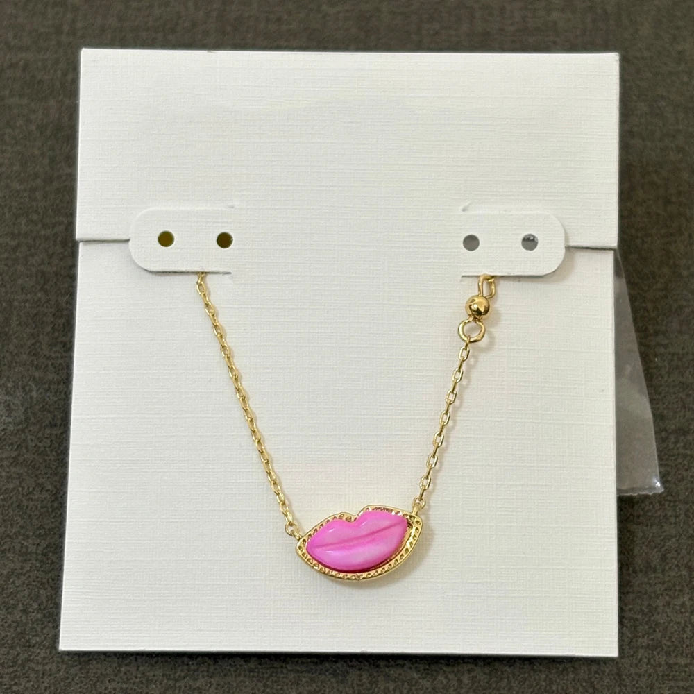 Kendra Scott Pink Lips Pendant Necklace – Trendy
