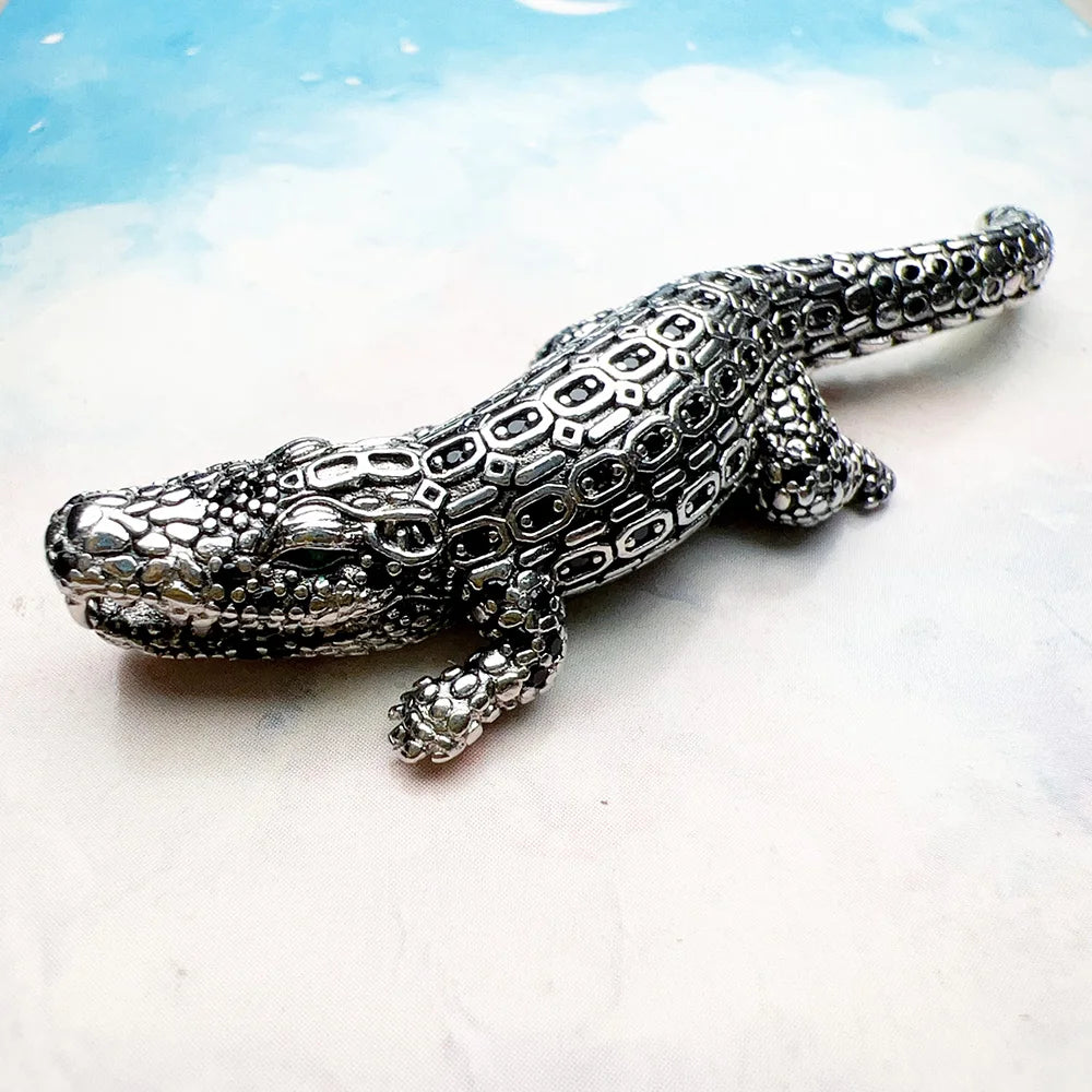 Crocodile Pendant Silver Black Stones