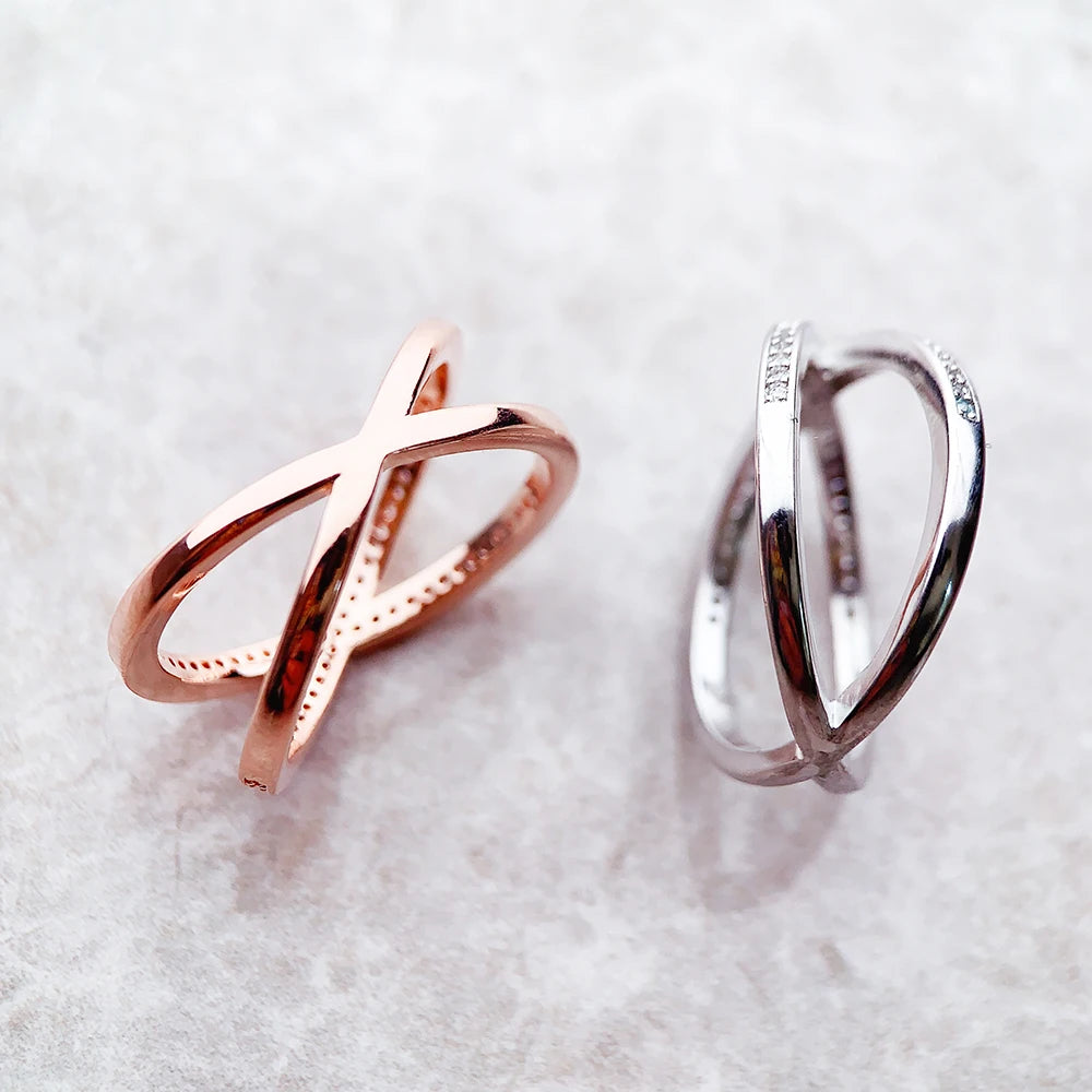 Minimalist Geometric Ring