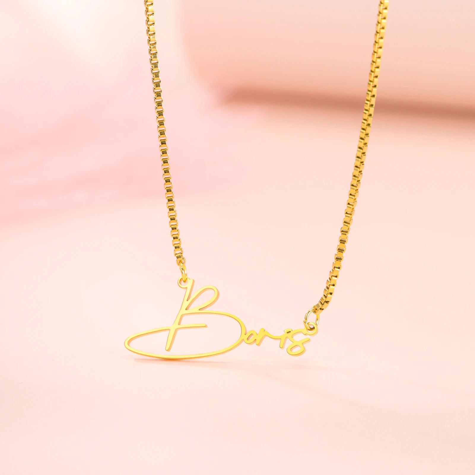 Custom Arabic Name Necklace – Luxury