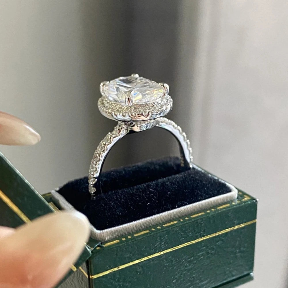 3CT & 5CT Oval Halo D Color VVS1 Engagement Ring for Women
