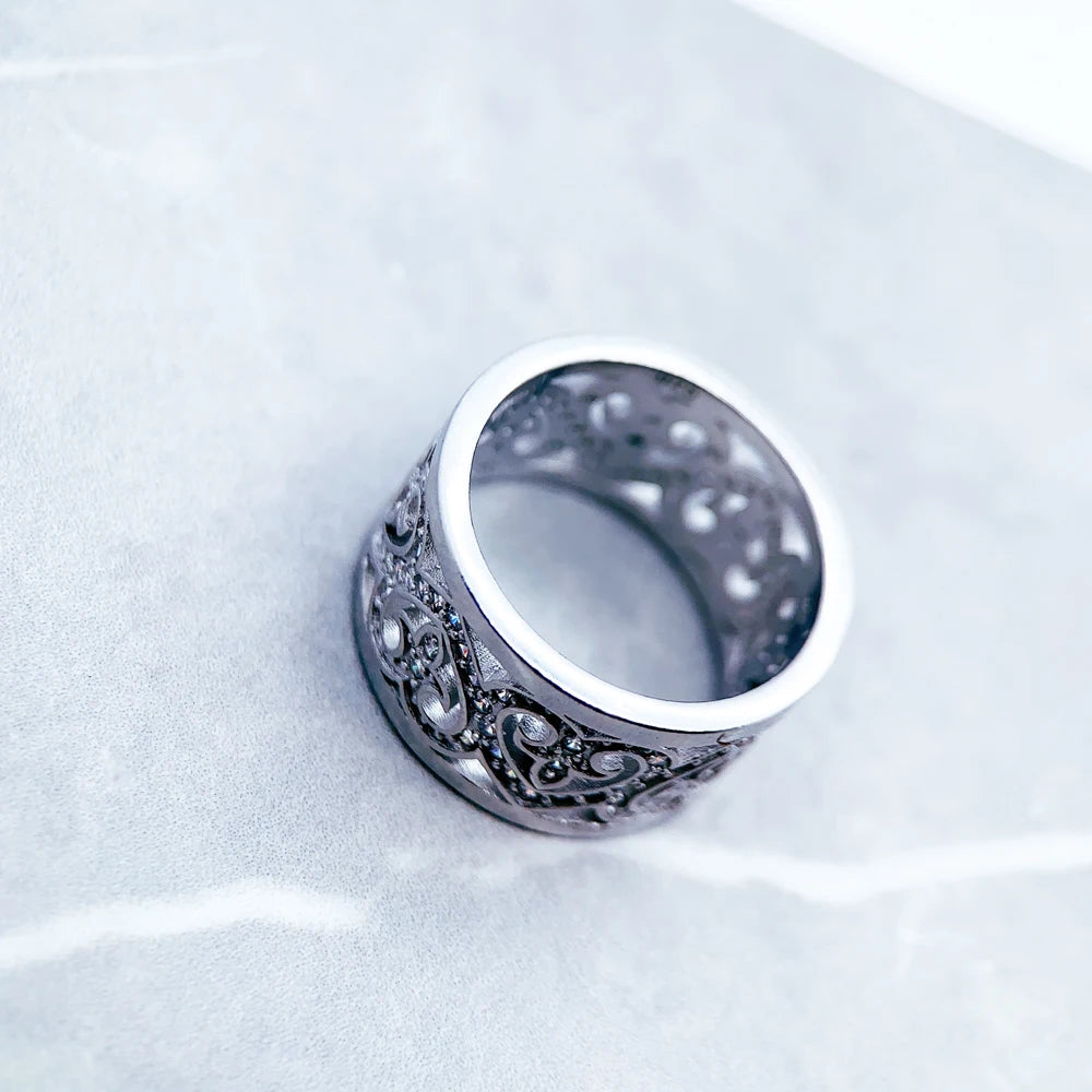 Arabesque Hearts Silver Ring