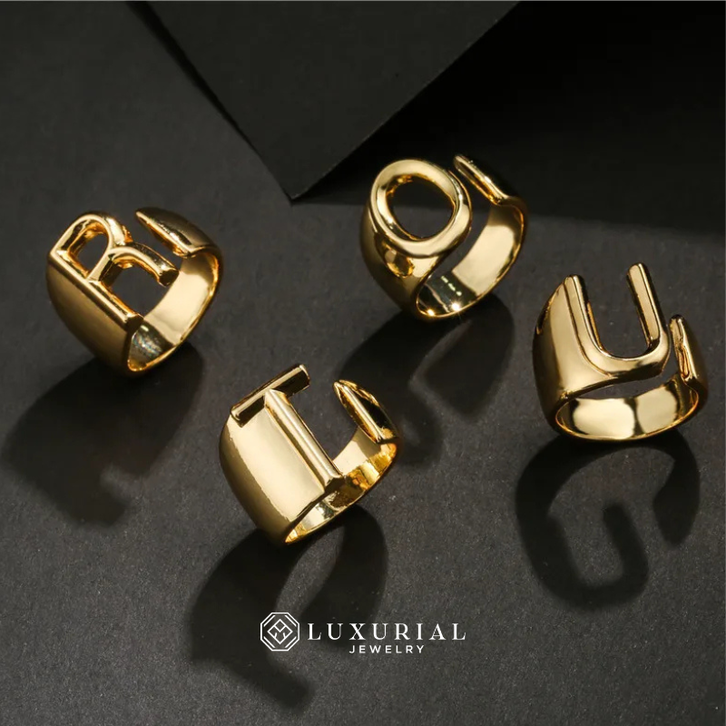 Letter Ring / for women
