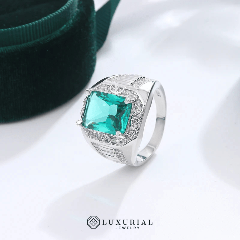 Silver Engagement Ring with Green Zircon | Vintage Luxury