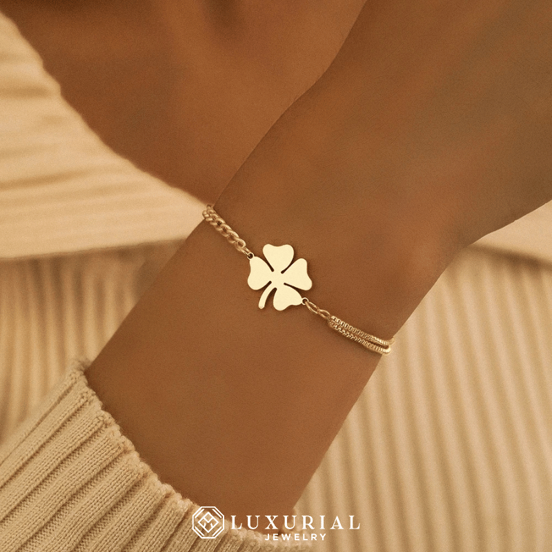 Lucky Clover Luxury Bracelet for Women | Non-Fading Everyday Jewelry