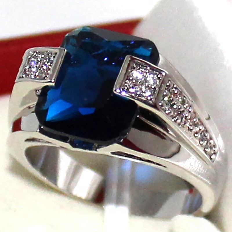 Sterling Silver Blue Zircon Ring | Unisex Vintage Jewelry