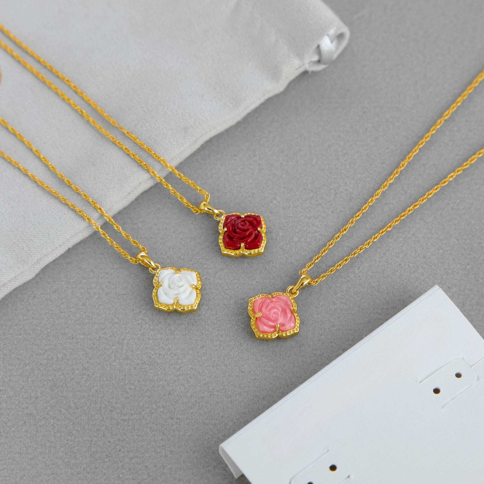 Rose Flower Pendant Clavicle Necklace- Kendra Scott Yellow Rose