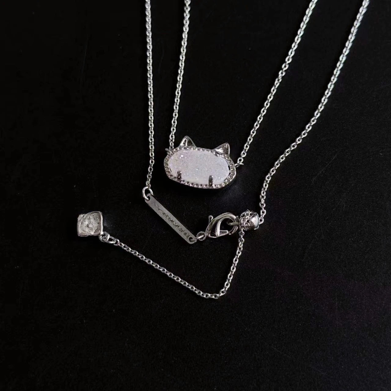 Kendra Scott Elisa Cat Pendant Necklace