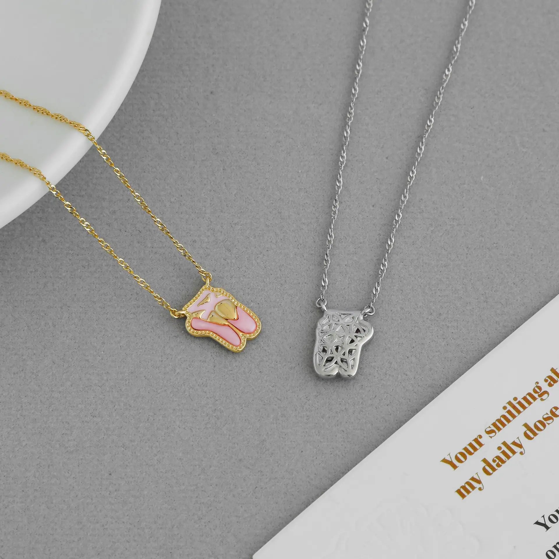 Ballet Shoes Pendant Necklace – Gold-Plated Kendra Scott