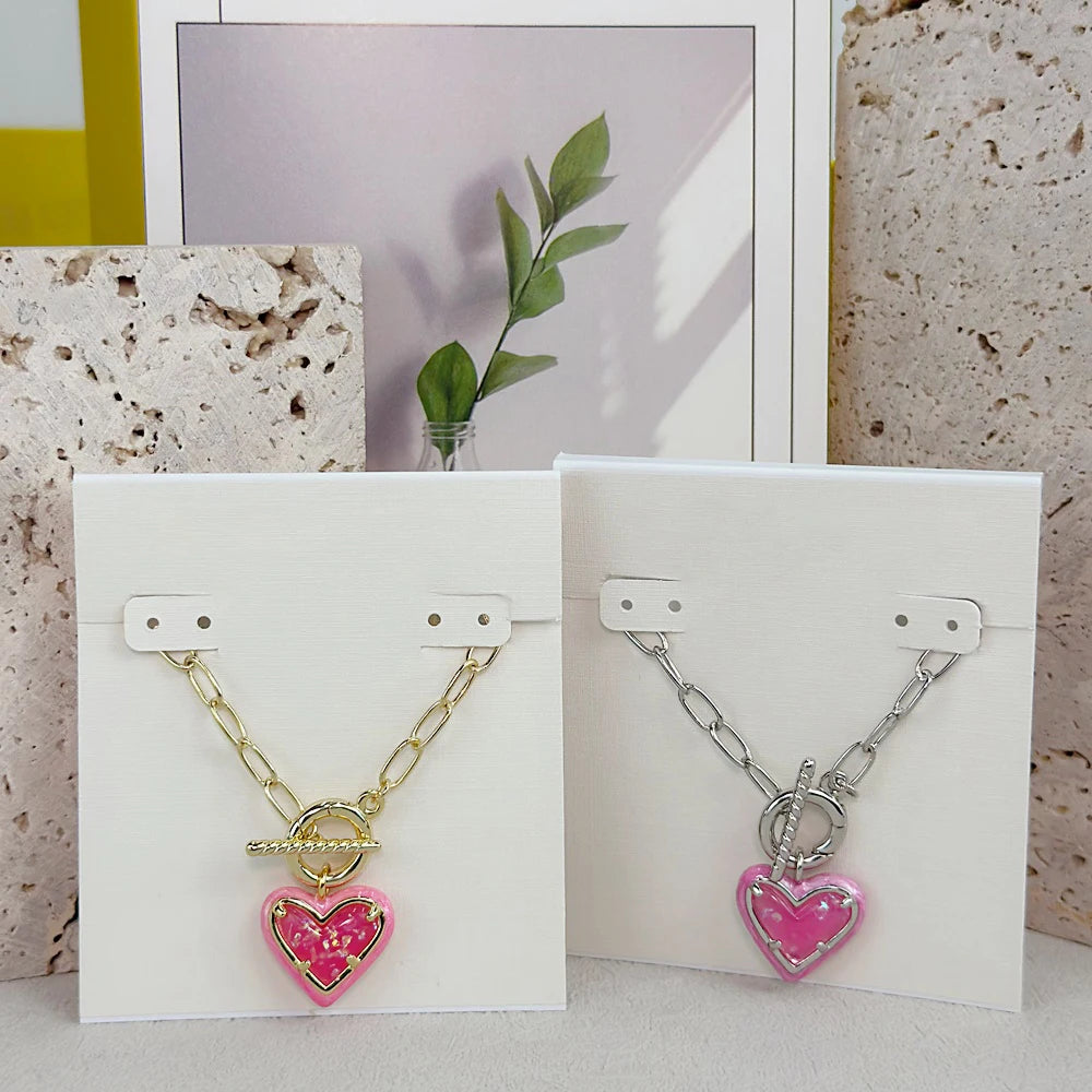 Ari Heart Necklace & Earrings Set – Gold Enamel Frame with Ivory Mother-of-Pearl- Kendra Scott