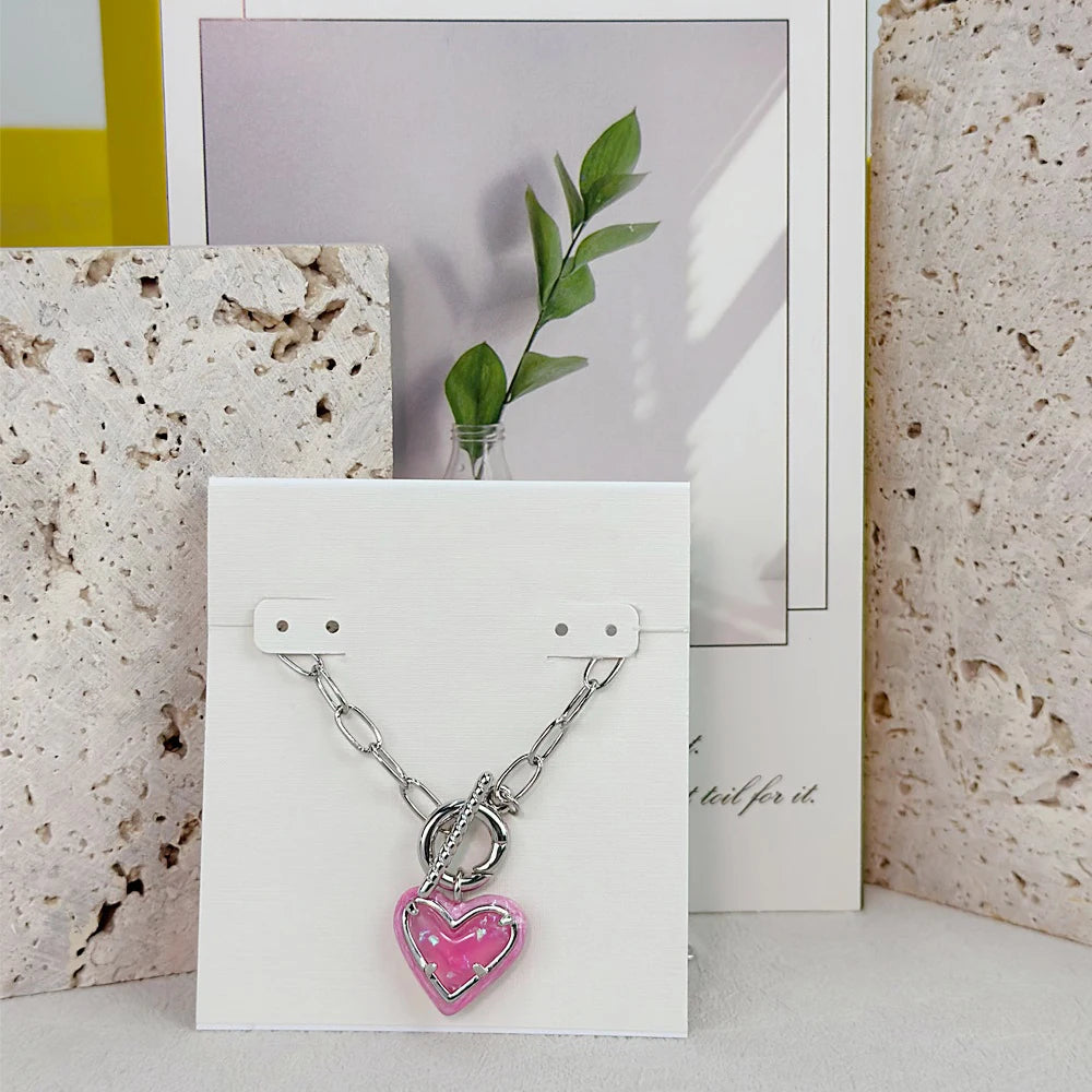 Ari Heart Necklace & Earrings Set – Gold Enamel Frame with Ivory Mother-of-Pearl- Kendra Scott