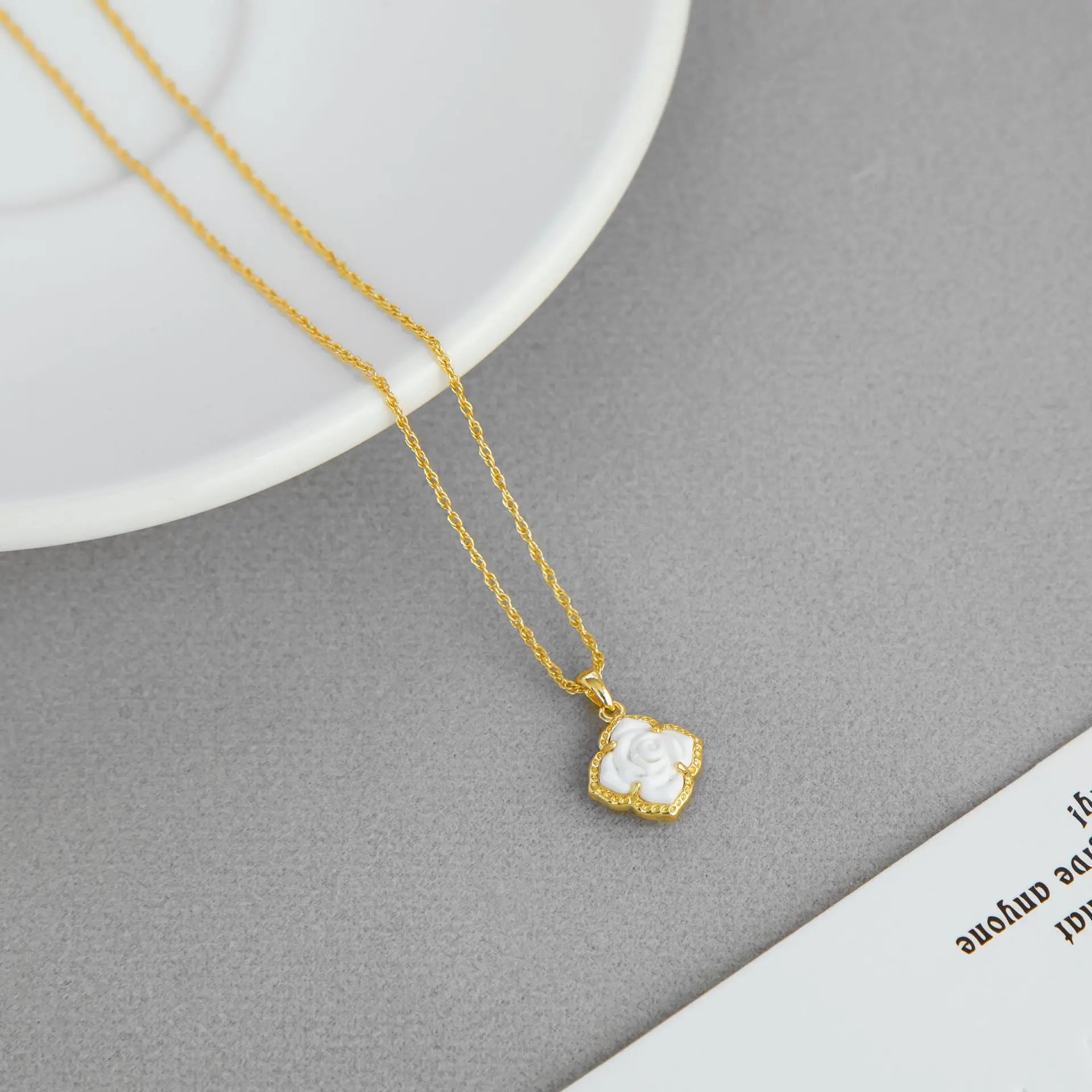 Rose Flower Pendant Clavicle Necklace- Kendra Scott Yellow Rose