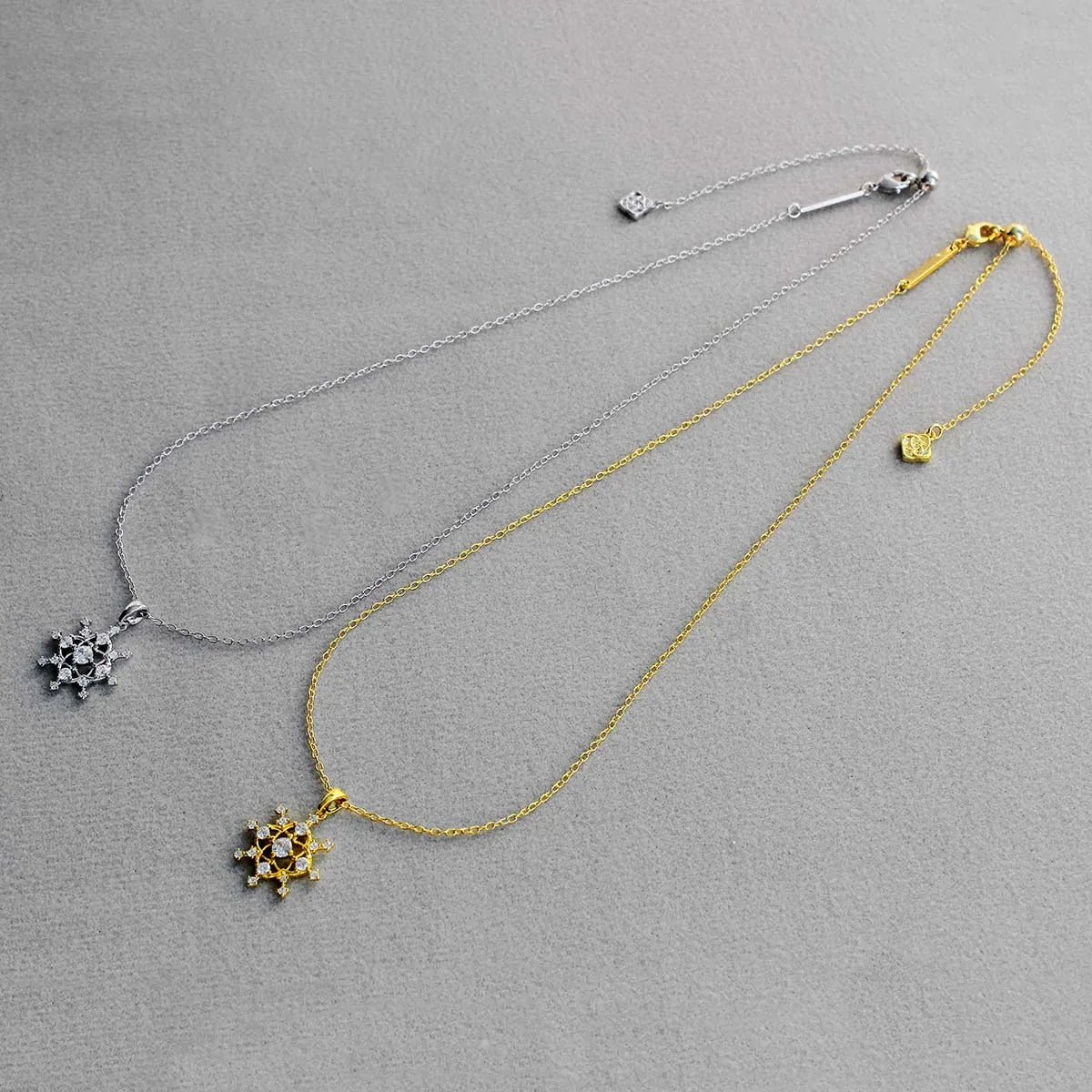 Snow Crystal Short Pendant Necklace- Kendra Scott