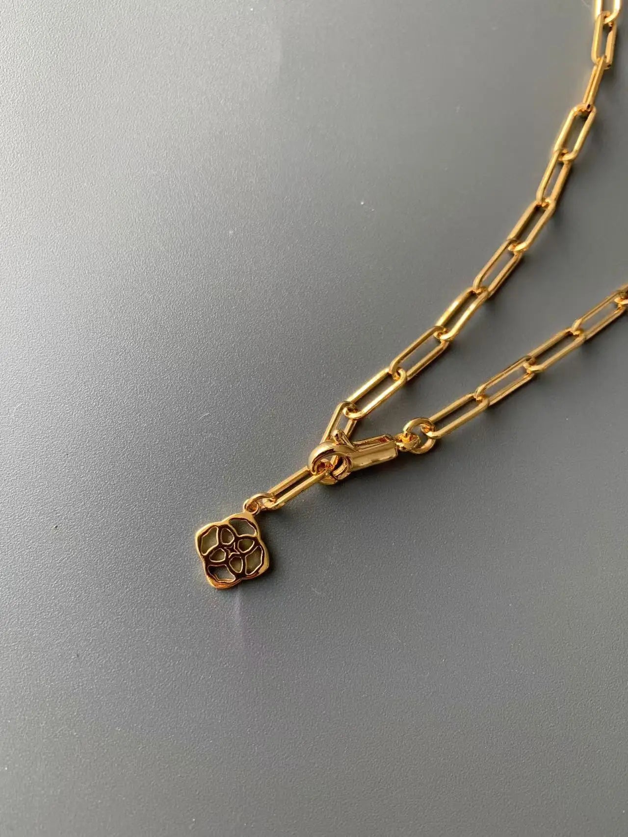 Merrick Vintage Chain Necklace- YELLOW ROSE Kendra Scott