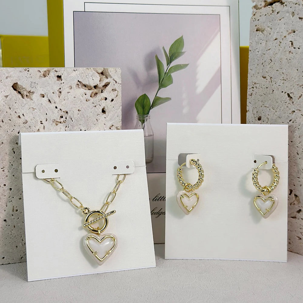 Ari Heart Necklace & Earrings Set – Gold Enamel Frame with Ivory Mother-of-Pearl- Kendra Scott