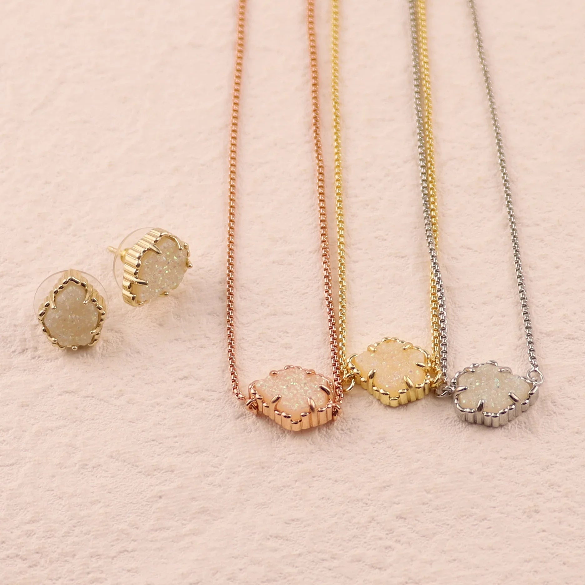 Tessa Pendant Necklace & Earrings Kendra Scott Set