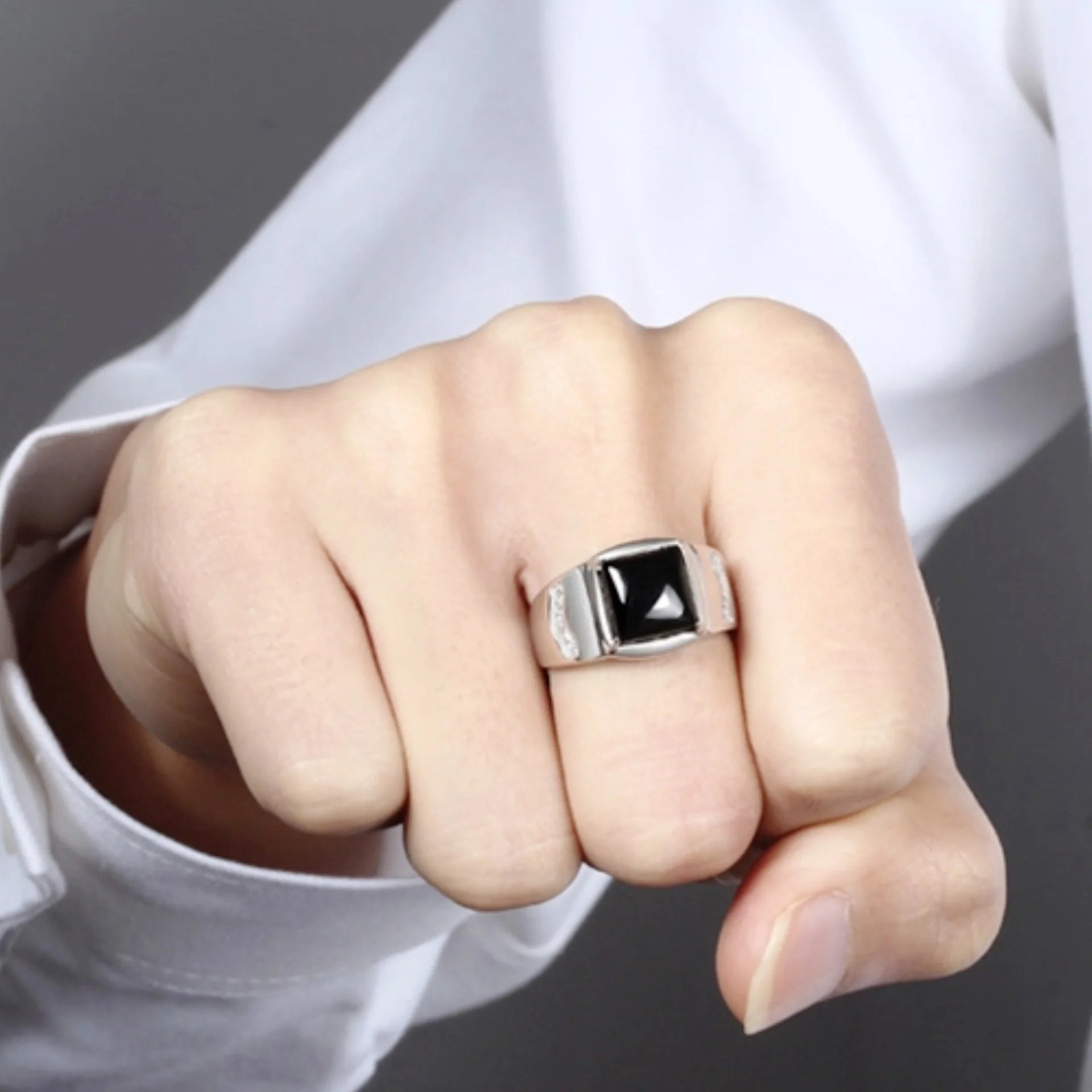 Men's Adjustable Engagement Ring with black Stone | Trendy Wedding Band